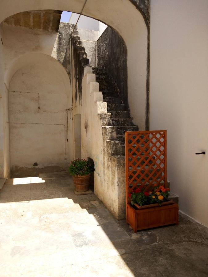 卡斯崔加纳诺德尔卡波Cortile Calinea住宿加早餐旅馆 外观 照片